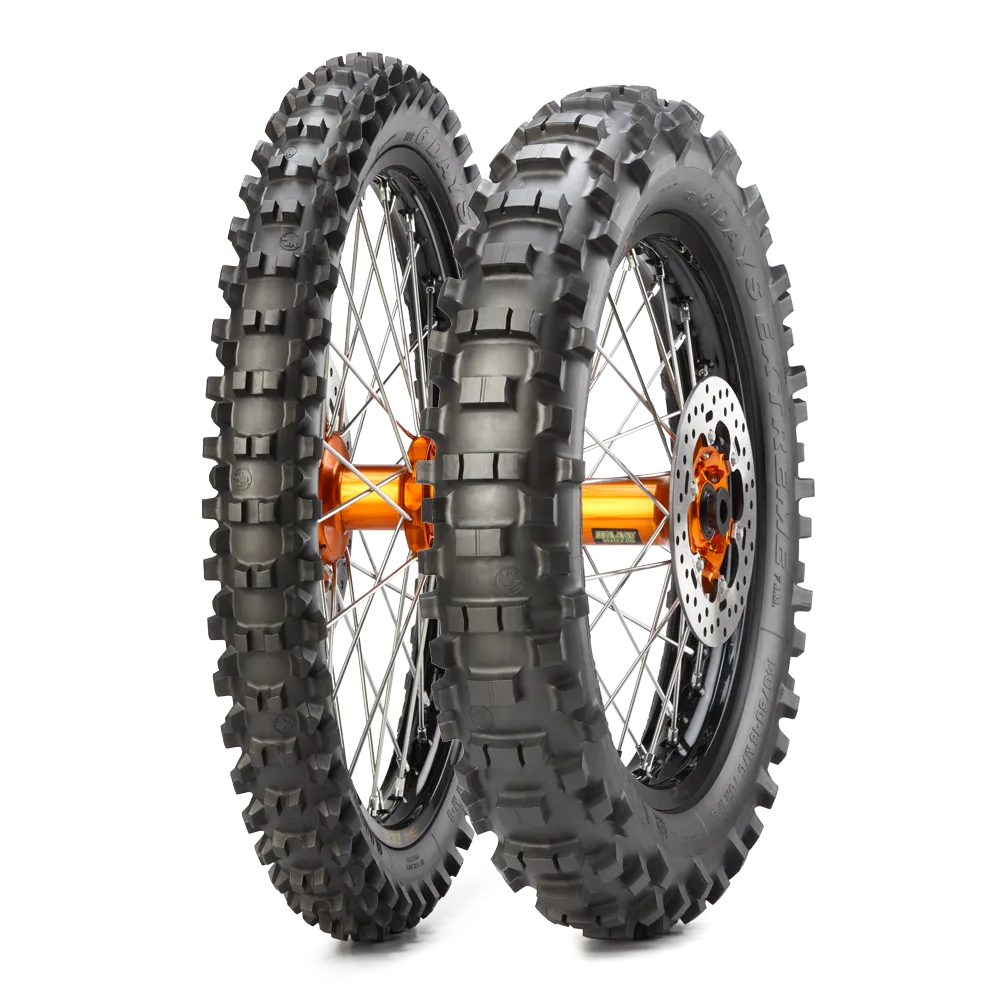 MCE 6 DAYS EXTREME 120/90-18 65R R M+S